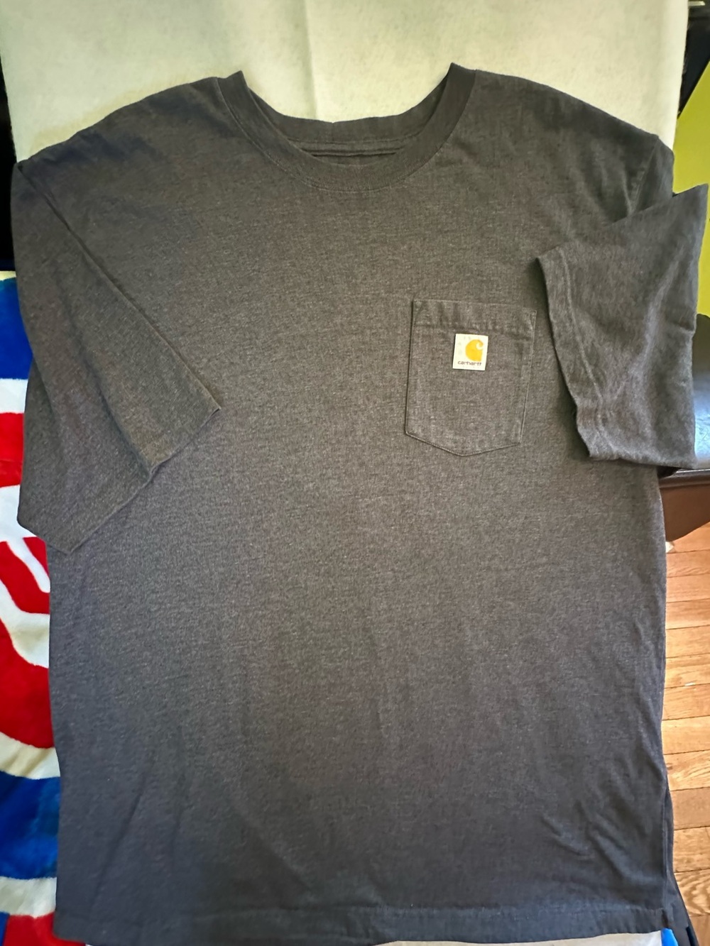 Carhartt Men’s Heather Charcoal Pocket Tee